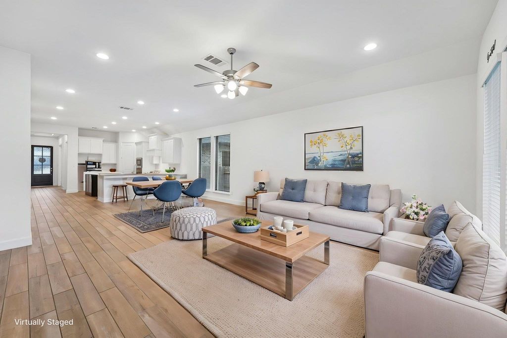 Photo of 133 Plumbago LOOP, Bastrop, TX 78602 (MLS # 2926959)