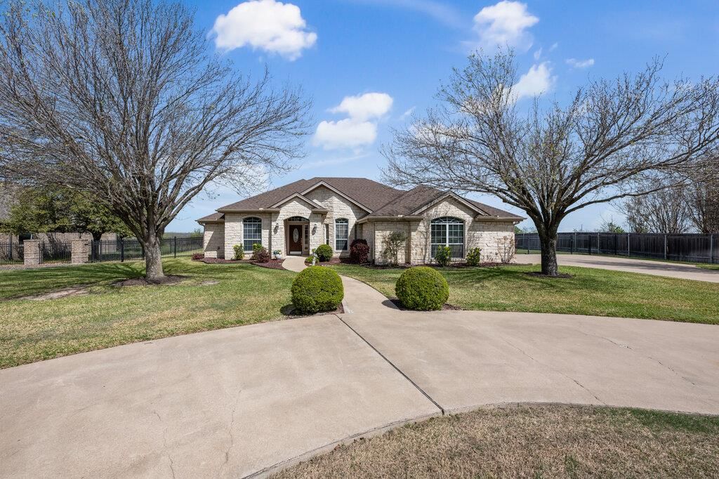Photo of 117 S Sentry PT, Hutto, TX 78634 (MLS # 1206521)
