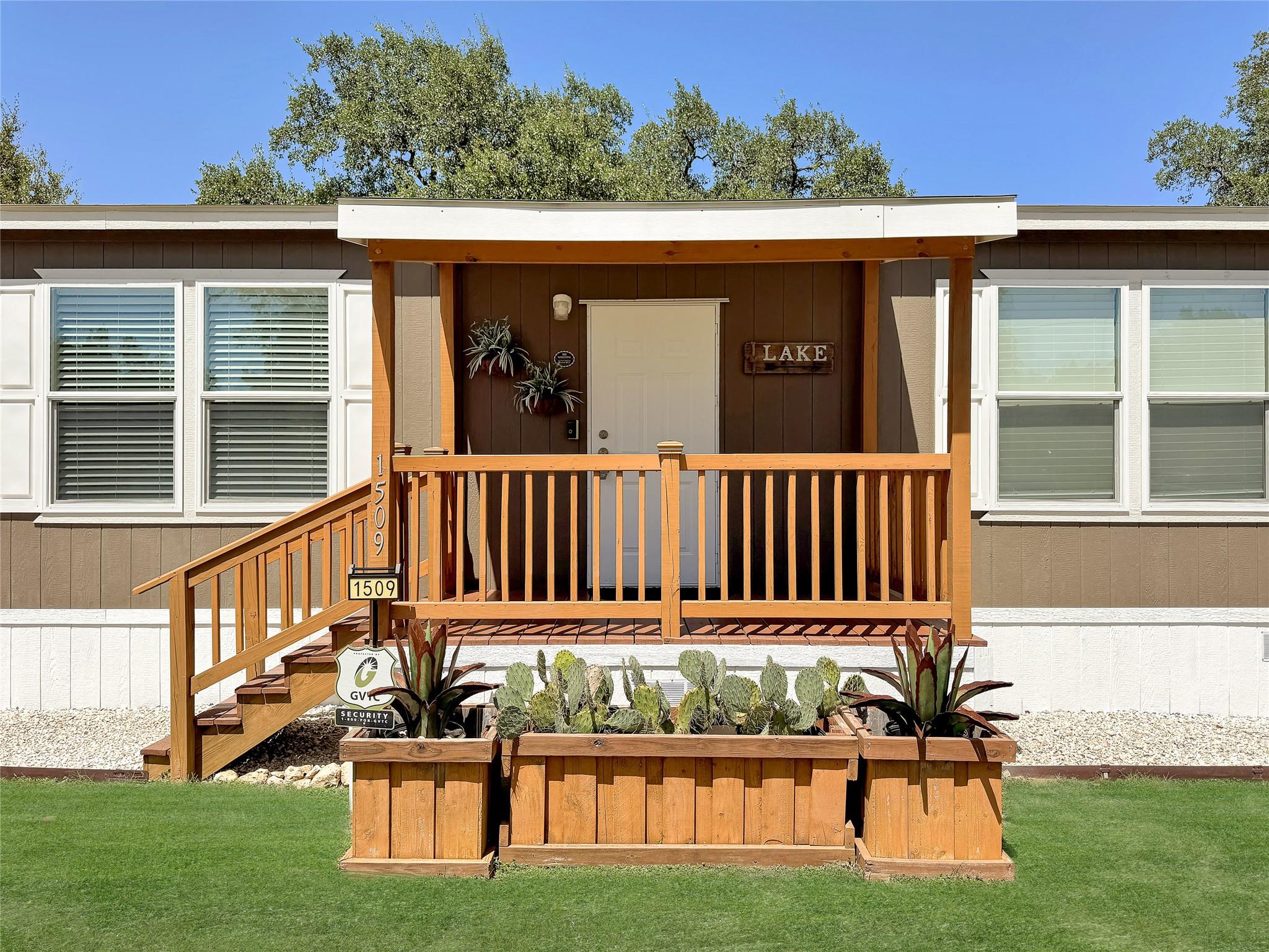 1509 Ridge Wind
