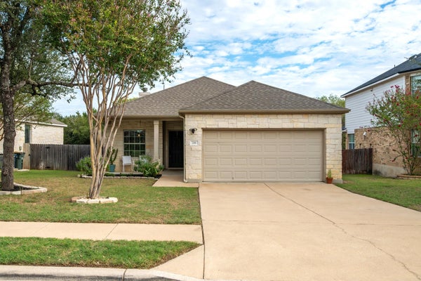 216 HOOT OWL LN N, LEANDER, TX 78641 - Image 26d18e1baa1540cdcd8e5d1dec5ee70c/1634901414
