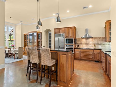 Tiny photo for 724 Stonewall Ridge LN, Austin, TX 78746 (MLS # 3594285)
