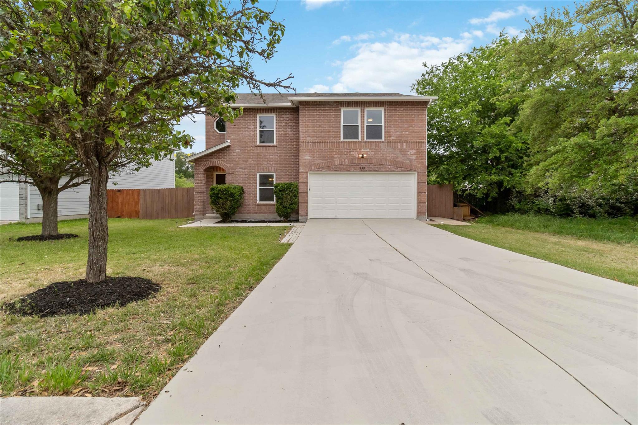 530 Whispering Hollow DR