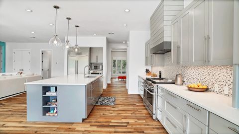 Tiny photo for 5409 Laguna Cliff LN, Austin, TX 78734 (MLS # 4205643)