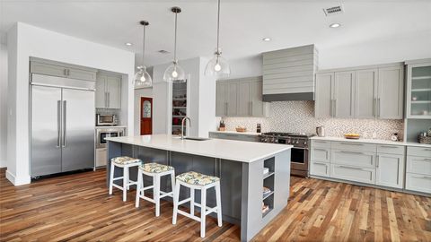 Tiny photo for 5409 Laguna Cliff LN, Austin, TX 78734 (MLS # 4205643)