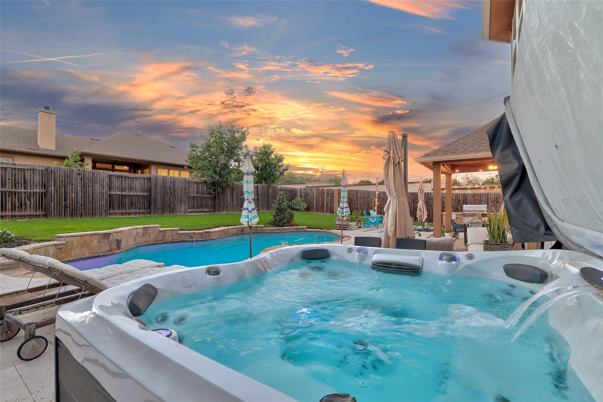 1010 Canyon Edge DR