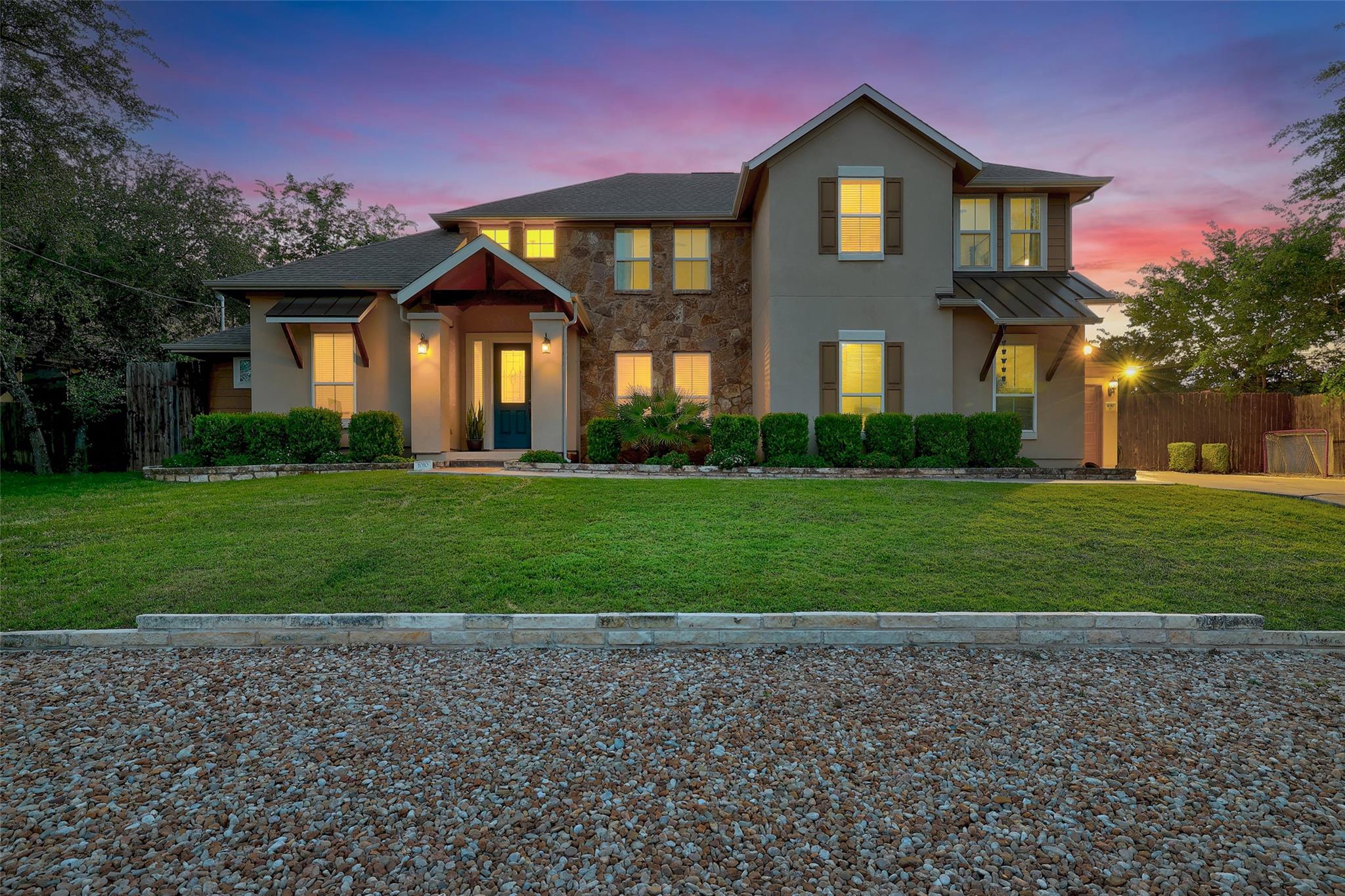 1010 Canyon Edge DR