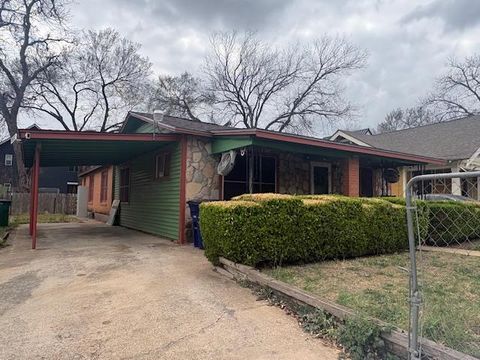 2911 Prado ST Austin TX 78702