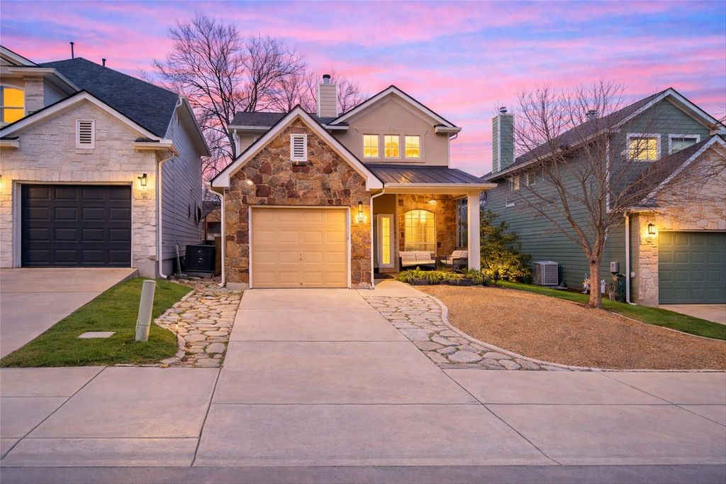 Photo of 1810 Village Oak CT, Austin, TX 78704 (MLS # 1810329)