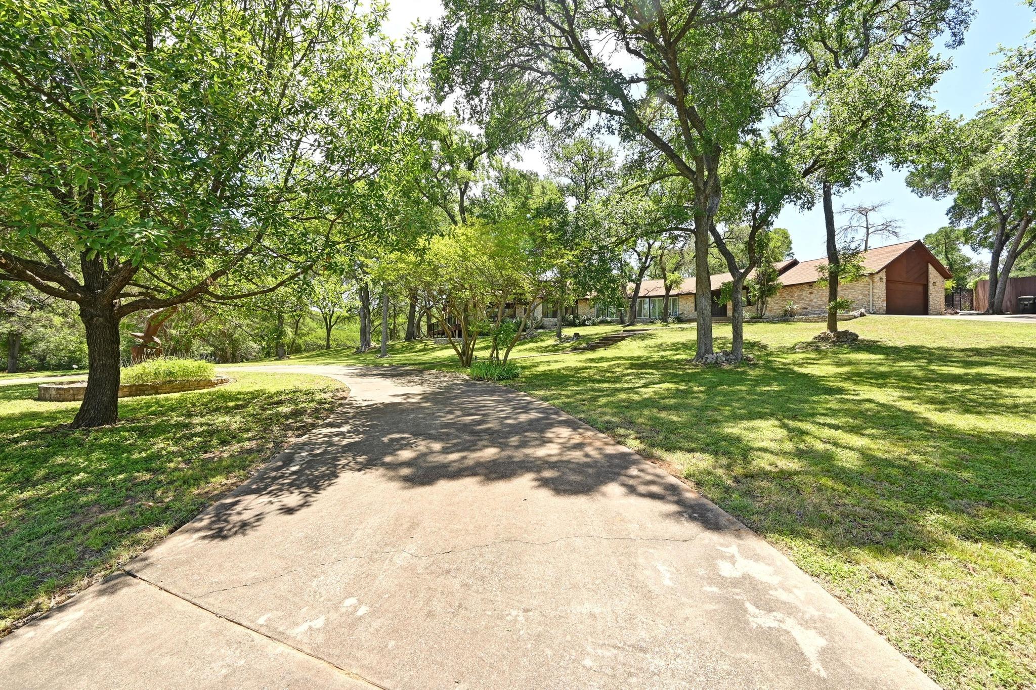107 Phalarope DR