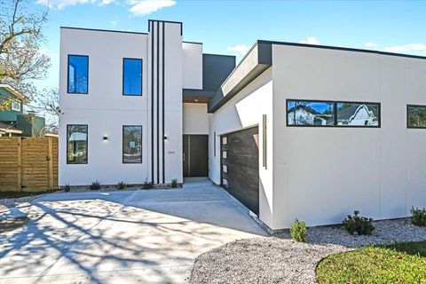 1901 W Saint Johns Ave Austin TX 78757