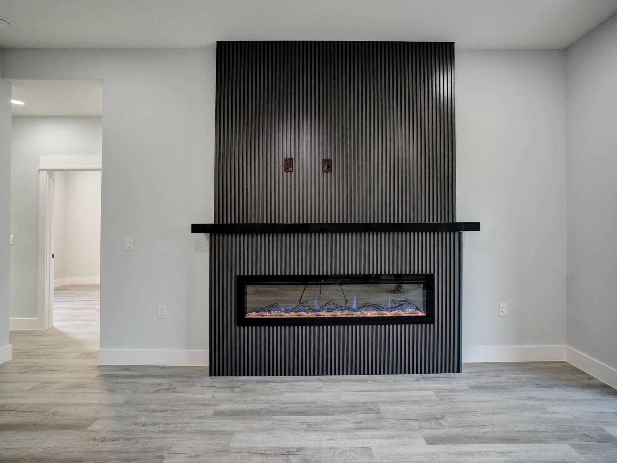 109 W Pauwela LN