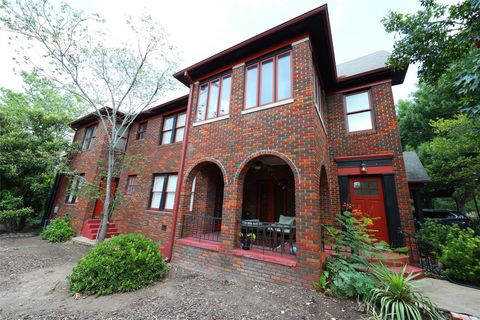 Tiny photo for 609 Texas Ave, Austin, TX 78705 (MLS # 6891323)