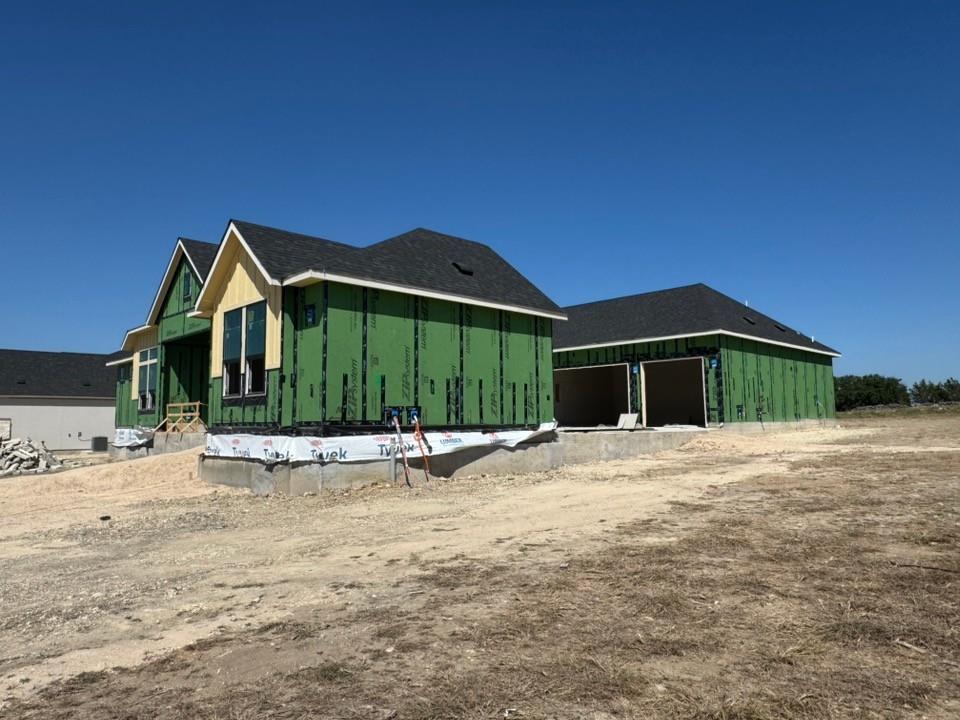 1400 Paxton LN