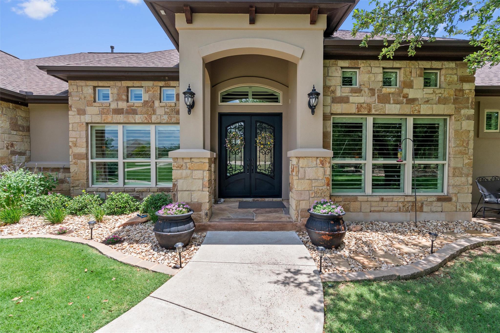 104 Adobe CV