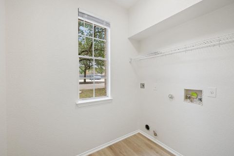 Tiny photo for 1305 Tudor House RD, Pflugerville, TX 78660 (MLS # 2586600)