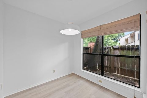 Tiny photo for 3801 Menchaca RD #6, Austin, TX 78704 (MLS # 6181616)