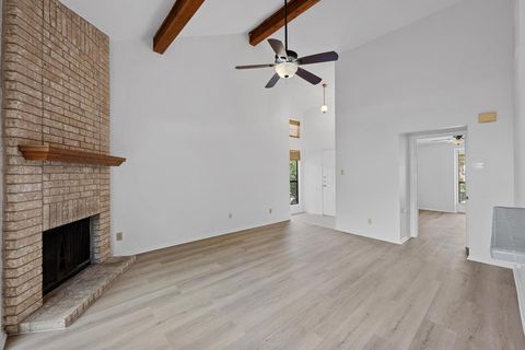 Photo of 3801 Menchaca RD #6, Austin, TX 78704 (MLS # 6181616) Photo of 3801 Menchaca RD #6, Austin, TX 78704 (MLS # 6181616)