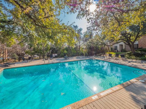 Tiny photo for 2110 Morley DR, Austin, TX 78752 (MLS # 7284139)