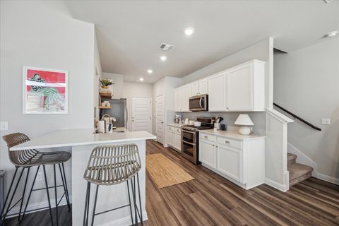 Tiny photo for 7612 Mandela BND, Austin, TX 78744 (MLS # 8389332)