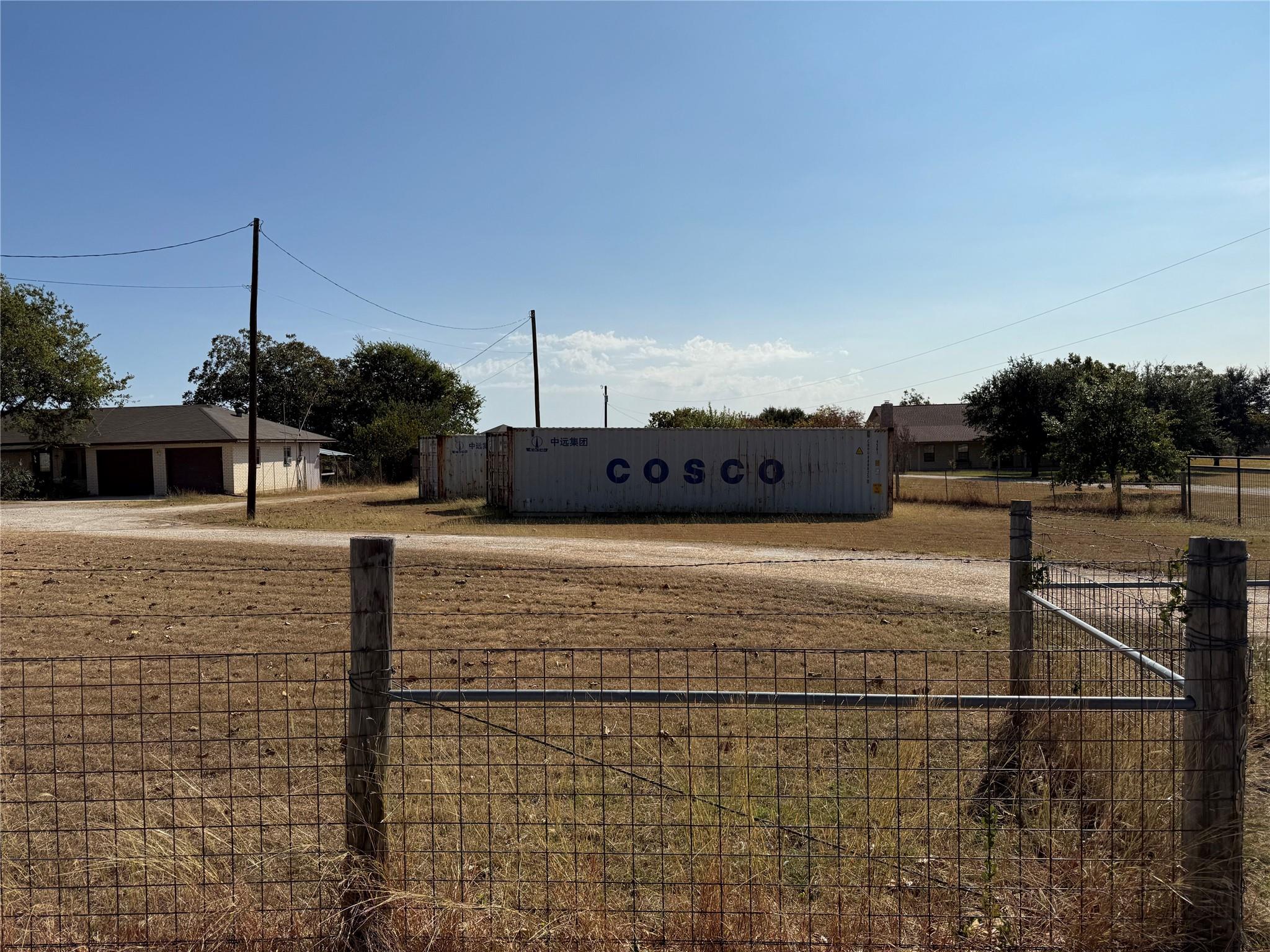13200 IH 35 Highway