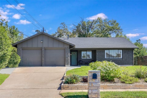 Photo of 7001 Watchwood DR, Austin, TX 78745 (MLS # 9165419)
