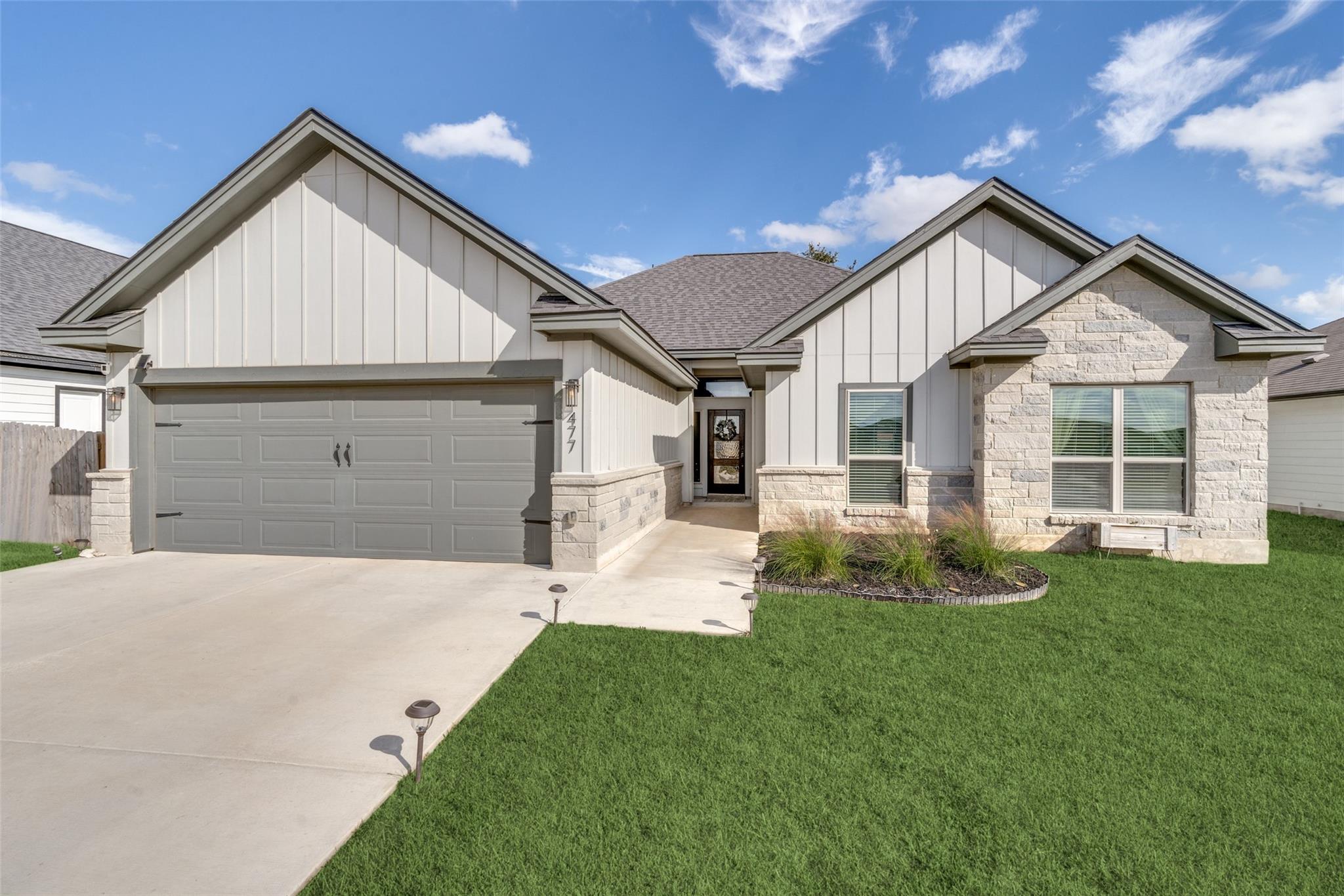Photo 1 of 25 — 477 Dove TRL, Bertram, TX 78605