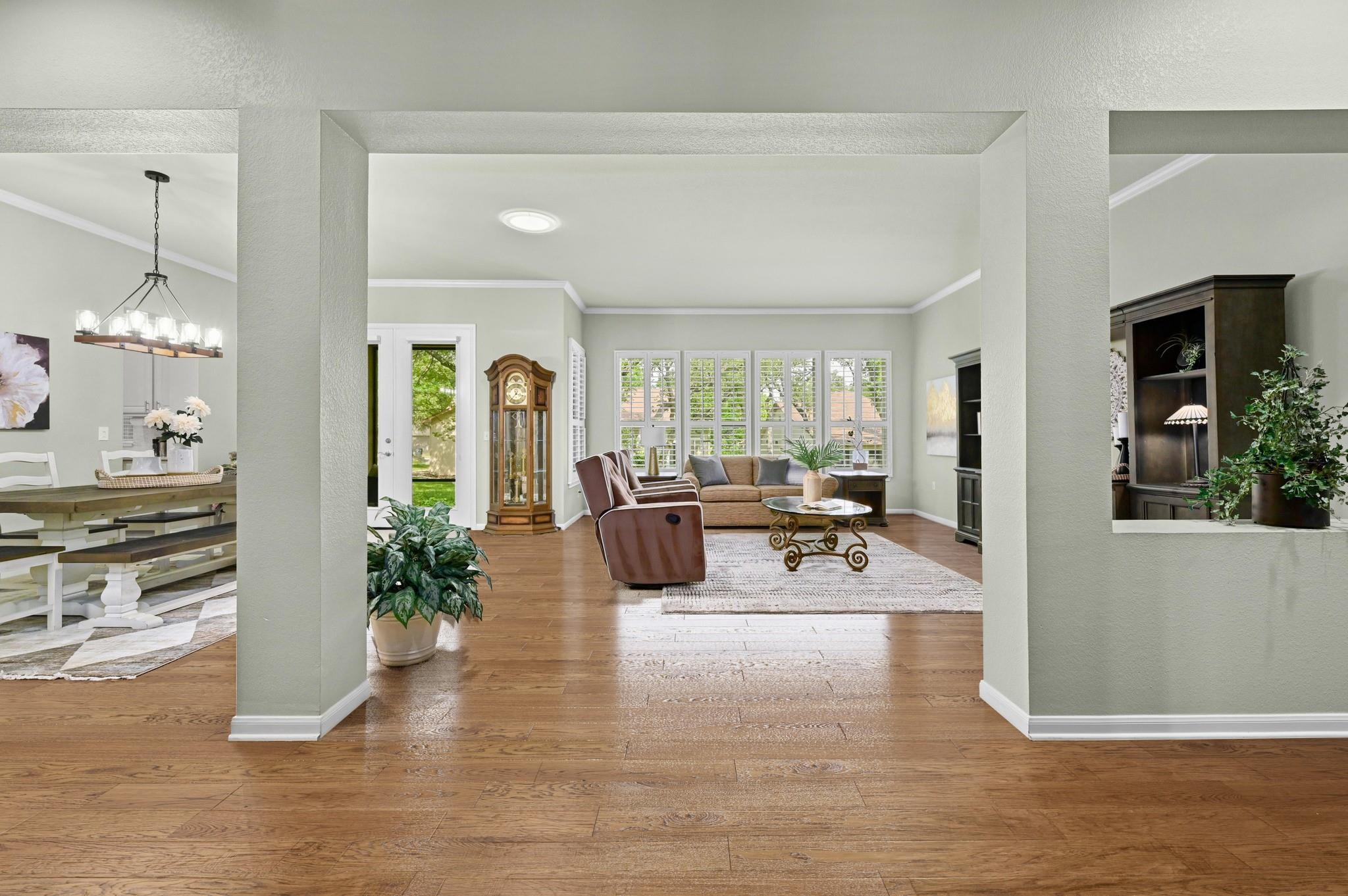 112 Hill Country DR