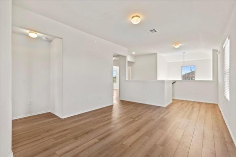 Tiny photo for 3724 Alpine Autumn DR, Austin, TX 78744 (MLS # 1083896)