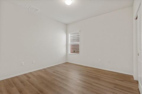 Tiny photo for 3724 Alpine Autumn DR, Austin, TX 78744 (MLS # 1083896)