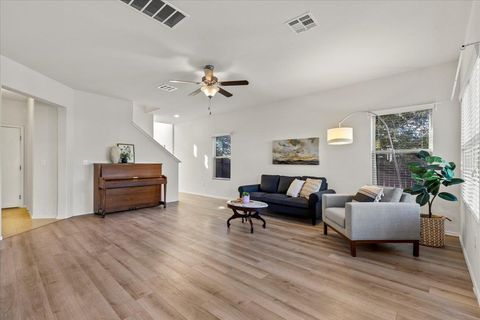 Tiny photo for 3724 Alpine Autumn DR, Austin, TX 78744 (MLS # 1083896)