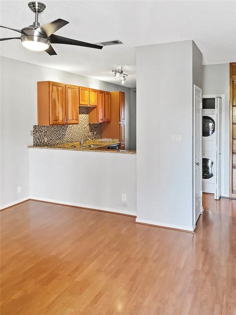 Tiny photo for 2414 Longview ST #206, Austin, TX 78705 (MLS # 8725751)