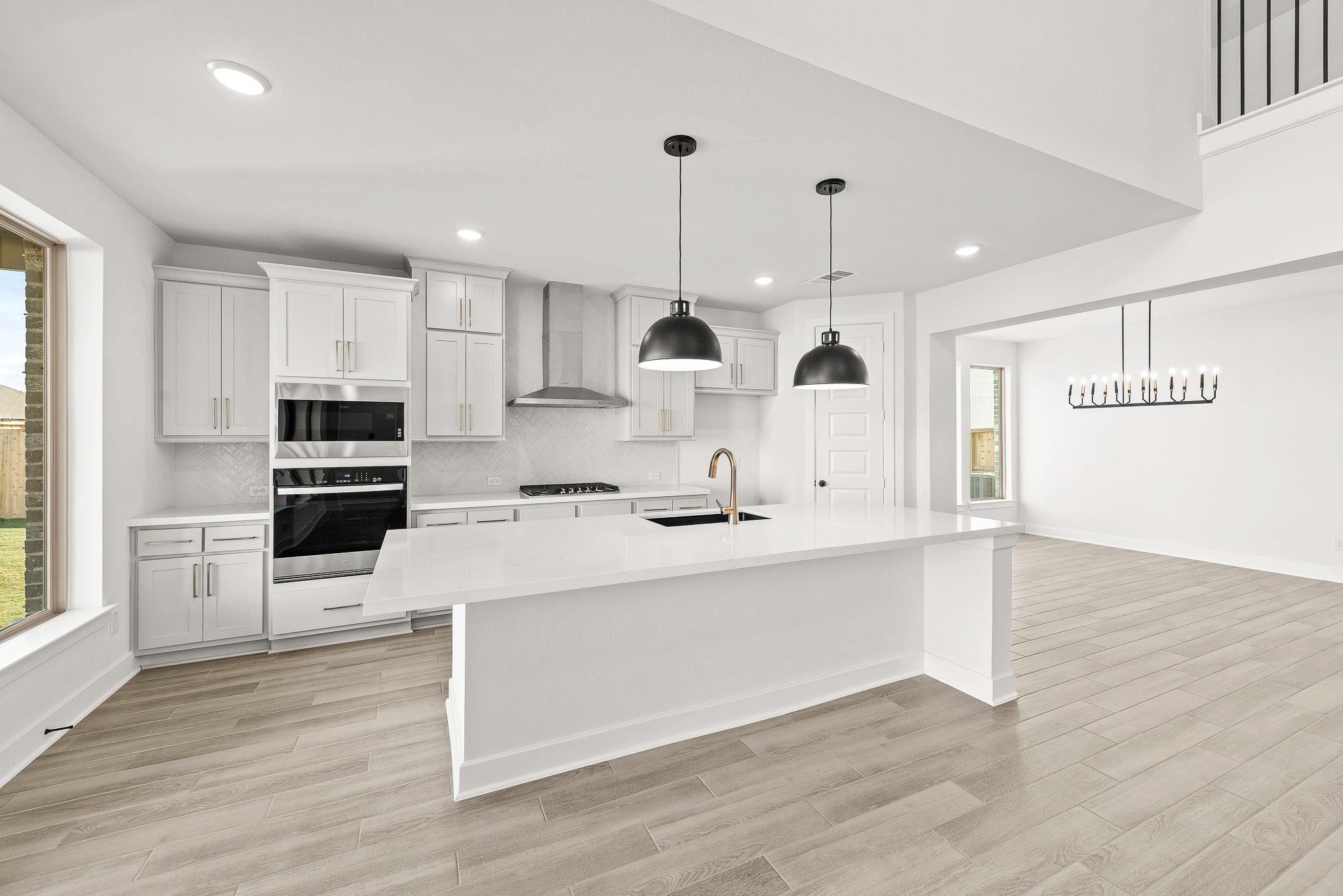 217 Horsemint LN