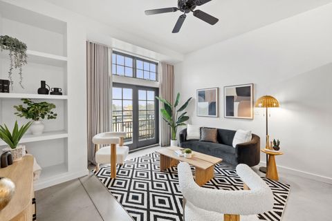 Tiny photo for 2235 E 6th ST #302, Austin, TX 78702 (MLS # 9112087)