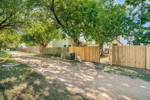 Tiny photo for 5911 Kevin Kelly PL, Austin, TX 78727 (MLS # 2882801)