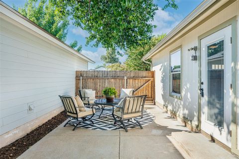 Tiny photo for 5911 Kevin Kelly PL, Austin, TX 78727 (MLS # 2882801)
