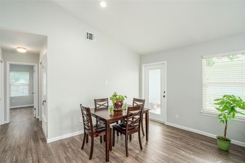 Tiny photo for 5911 Kevin Kelly PL, Austin, TX 78727 (MLS # 2882801)