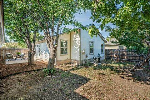 Tiny photo for 5911 Kevin Kelly PL, Austin, TX 78727 (MLS # 2882801)