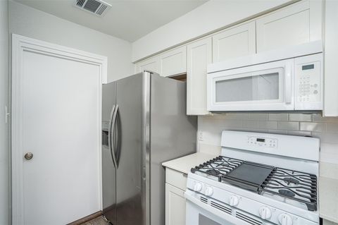 Tiny photo for 5911 Kevin Kelly PL, Austin, TX 78727 (MLS # 2882801)