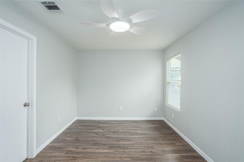 Tiny photo for 5911 Kevin Kelly PL, Austin, TX 78727 (MLS # 2882801)