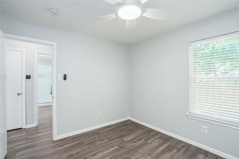 Tiny photo for 5911 Kevin Kelly PL, Austin, TX 78727 (MLS # 2882801)