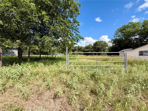 Photo of 1117 Gravel ST, San Marcos, TX 78666 (MLS # 6570266)