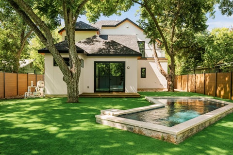 Photo of 3210 Thompson St, Austin, TX 78702 (MLS # 1809544)