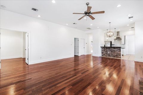 Tiny photo for 4313 Duval ST, Austin, TX 78751 (MLS # 7886446)