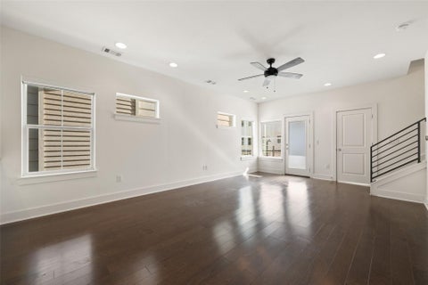 Tiny photo for 1008 Muse LN, Austin, TX 78702 (MLS # 7653595)