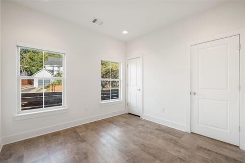 Tiny photo for 1008 Muse LN, Austin, TX 78702 (MLS # 7653595)