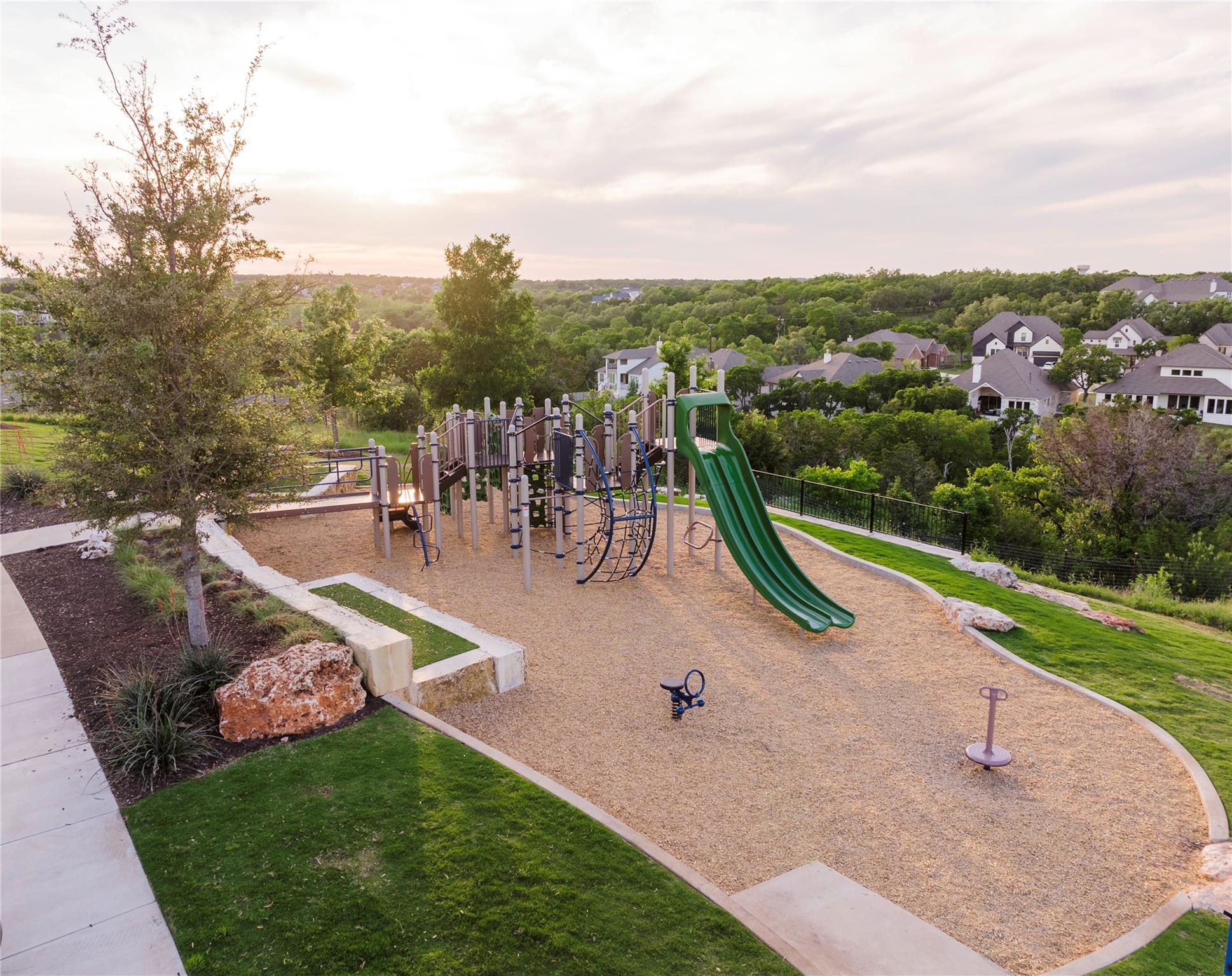 3209 Lookout Mountain RD