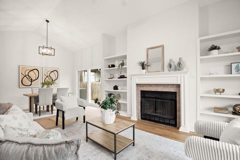 Photo of 3008 Rochelle DR, Austin, TX 78748 (MLS # 8712221)