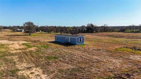 A home in Giddings