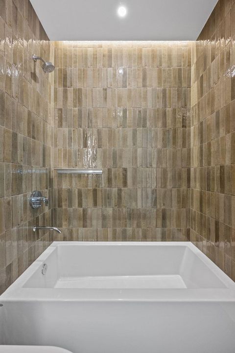 Tiny photo for 610 Davis ST #4605, Austin, TX 78701 (MLS # 2929698)