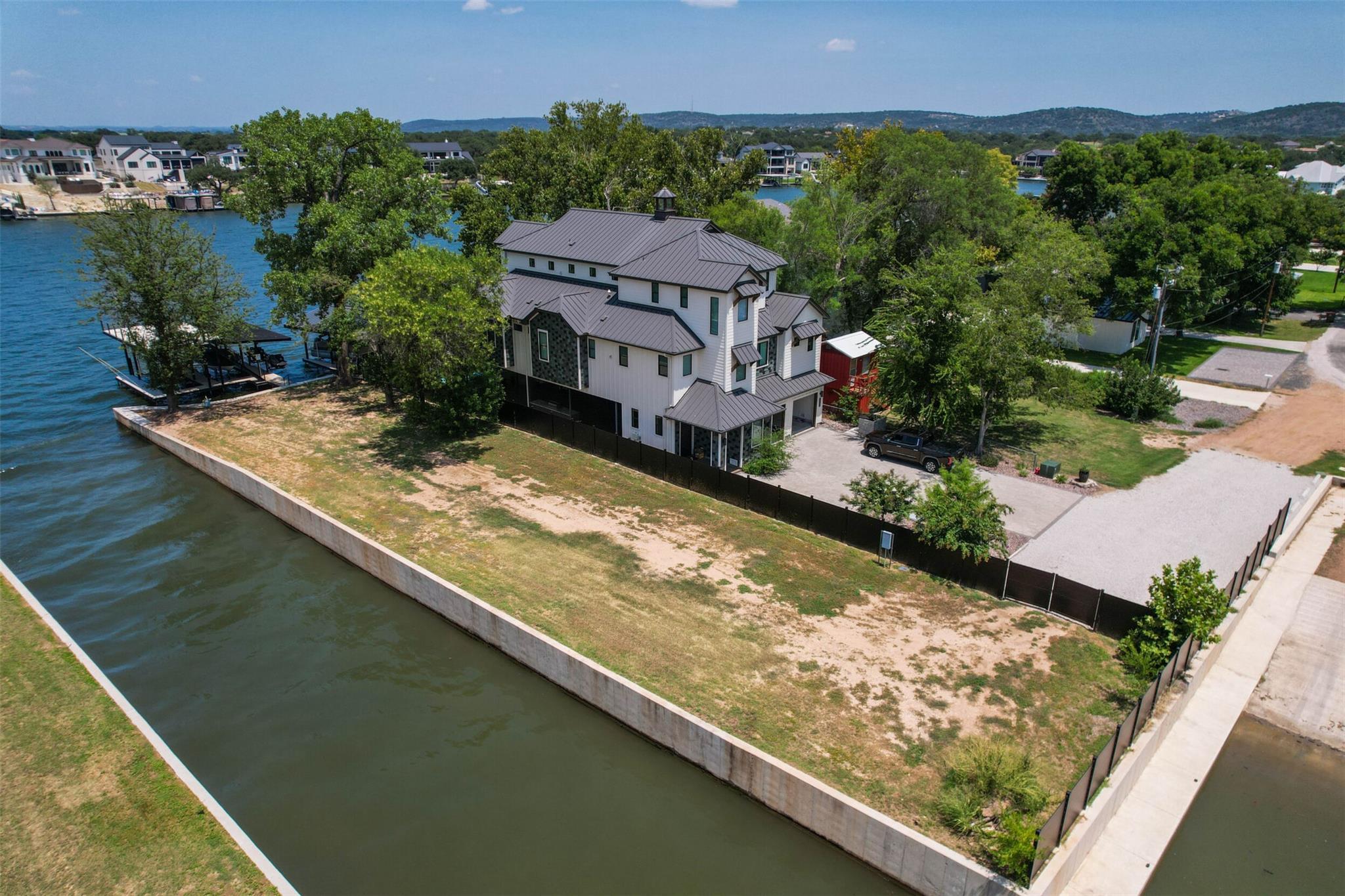 Lot 39 Harris LOOP
